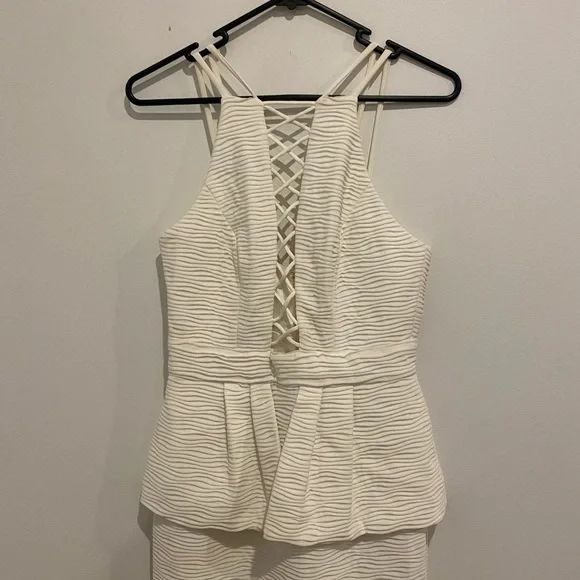 Sheike white dress BNWT!! - Picture 2 of 4